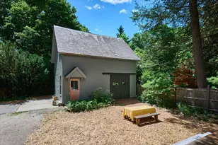 114 S Main St, Northampton, MA 01062 - Photo 34