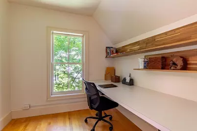 114 S Main St, Northampton, MA 01062 - Photo 30
