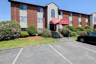 2400 Skyline Dr, Lowell, MA 01854 - Photo 16