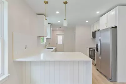 66 Cushman Rd #2, Boston, MA 02135 - Photo 4