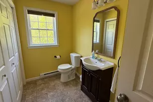 1026 Worcester Rd, New Braintree, MA 01531 - Photo 18