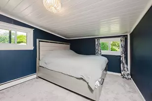 3 Rockland St, Fairhaven, MA 02719 - Photo 14