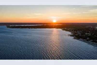 3 Rockland St, Fairhaven, MA 02719 - Photo 8