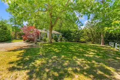 157 Wading Place Rd, Mashpee, MA 02649 - Photo 4