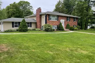 3 Berkshire Rd, Peabody, MA 01960 - Photo 1
