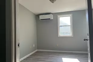 1017 Pine St, Fall River, MA 02723 - Photo 10