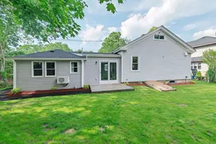1388 Central St, Stoughton, MA 02072 - Photo 12