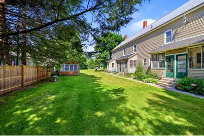 64 Mount Tom Ave #64, Easthampton, MA 01027 - Photo 4
