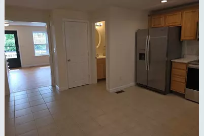 956 Warren Ave #5, Brockton, MA 02301 - Photo 1