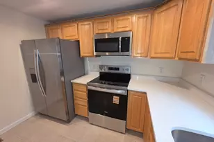 956 Warren Ave, Brockton, MA 02301 - Photo 8