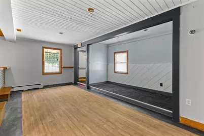31 E Brookfield Rd, North Brookfield, MA 01535 - Photo 6