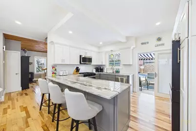 87 Stowe St, Fall River, MA 02720 - Photo 14