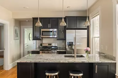 125 Princeton Street #Duplex, Boston, MA 02128 - Photo 4