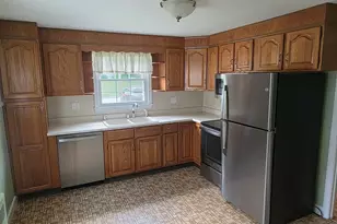 34 Wildrose Ave, Worcester, MA 01602 - Photo 12