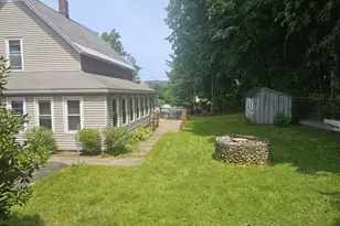 9 Spring St, Montague, MA 01376 - Photo 4