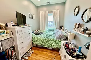 460 E 7th St, Boston, MA 02127 - Photo 8