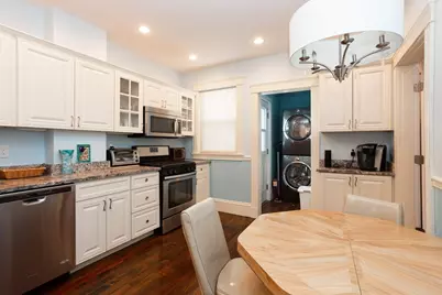 152 L St #1, Boston, MA 02127 - Photo 2