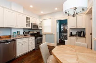 152 L St, Boston, MA 02127 - Photo 2