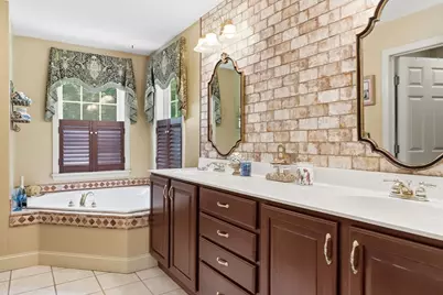 493 Hubbardston Rd, Barre, MA 01005 - Photo 22