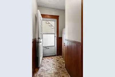 191 W Sixth St, Lowell, MA 01850 - Photo 22