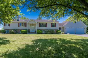 101 Stockbridge St, Hadley, MA 01035 - Photo 1