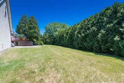 101 Stockbridge Street, Hadley, MA 01035 - Photo 32
