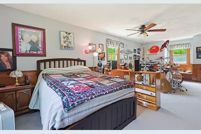 82 Wheeler St, Pepperell, MA 01463 - Photo 22
