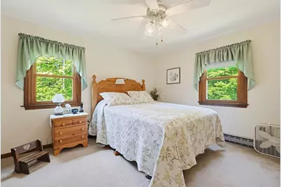 82 Wheeler St, Pepperell, MA 01463 - Photo 24