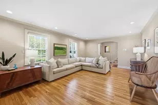 77 Pleasantview Ave, Longmeadow, MA 01106 - Photo 2