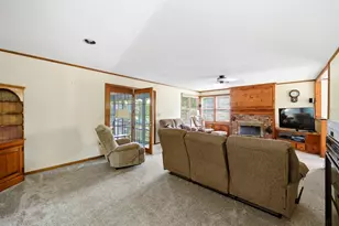 4 Ladyslipper Ln, Hadley, MA 01035 - Photo 8