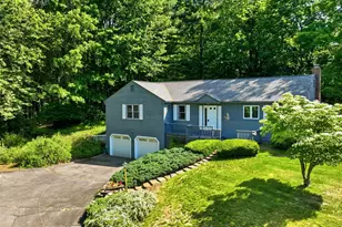 4 Ladyslipper Ln, Hadley, MA 01035 - Photo 2