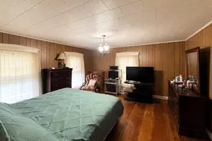 51 Church St, Ware, MA 01082 - Photo 8