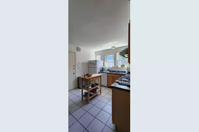 7-9 Bonwood St #2, Newton, MA 02460 - Photo 6