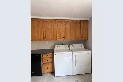 27 High St, Sturbridge, MA 01518 - Photo 12