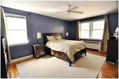 1498 Beacon St #4, Brookline, MA 02446 - Photo 2