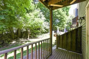 34 Farmland Rd, Lowell, MA 01850 - Photo 32