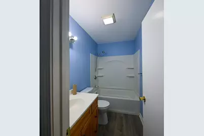 34 Farmland Rd #A, Lowell, MA 01850 - Photo 18