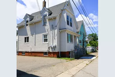 3 Richard St #2, Lynn, MA 01905 - Photo 4