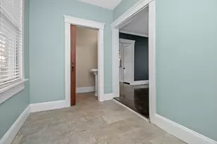 15 Wave Way Ave, Winthrop, MA 02152 - Photo 22