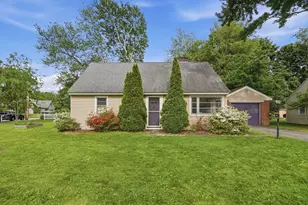 30 Bellridge Dr, Shrewsbury, MA 01545 - Photo 1