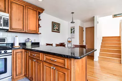 325 Captain Eames Circle #325, Ashland, MA 01721 - Photo 4