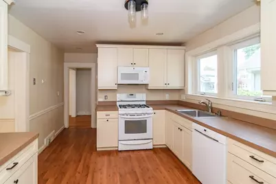 20 Circular Ave, Natick, MA 01760 - Photo 4