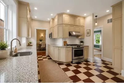 18 Eaton Ct #18, Wellesley, MA 02481 - Photo 8