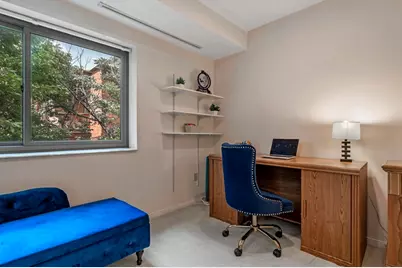 41 Centre St #305, Brookline, MA 02446 - Photo 12