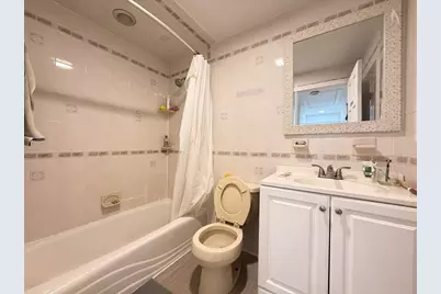 26 Hanmond Pond Pkwy #0, Brookline, MA 02467 - Photo 14
