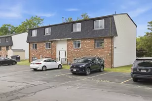 109 Maple St, Attleboro, MA 02703 - Photo 2