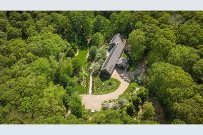 35 South Bowl Rd, Chilmark, MA 02535 - Photo 2