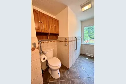 142 Yarmouth St, Longmeadow, MA 01106 - Photo 10