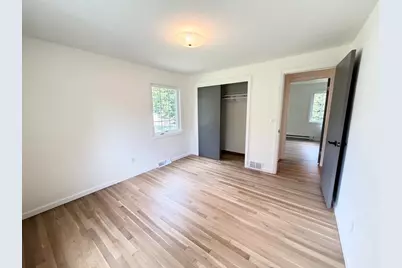 142 Yarmouth St, Longmeadow, MA 01106 - Photo 16
