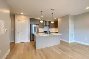 1650 Commonwealth Ave, Boston, MA 02135 - Photo 4